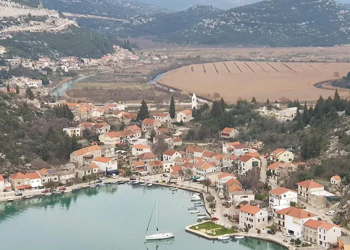 Ferienwohnung- Fuer 3 Personen By Interhome 公寓