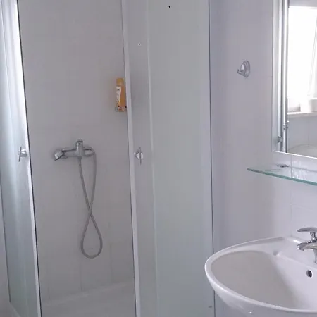 Ferienwohnung- Fuer 3 Personen By Interhome شقة *